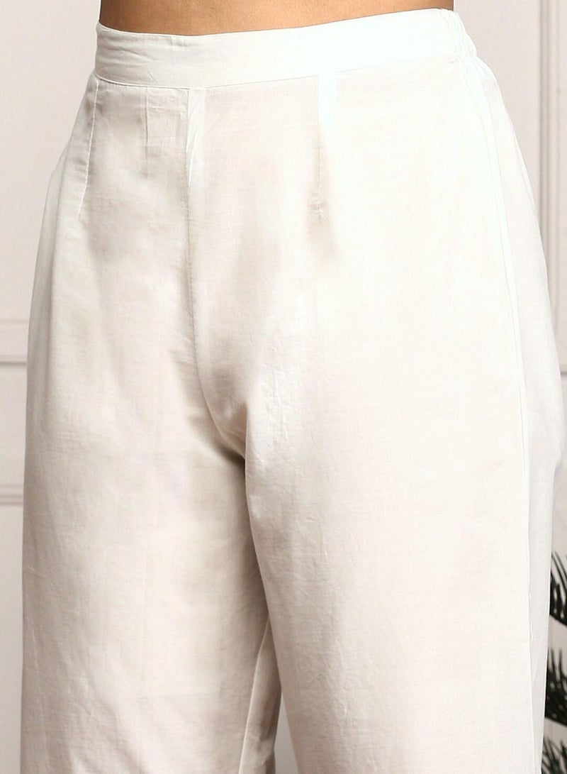 آي شين طقم كورتا نسائي أبيض مزخرف بطول كامل بقصة بالازو عادية من القطن % - Image 2