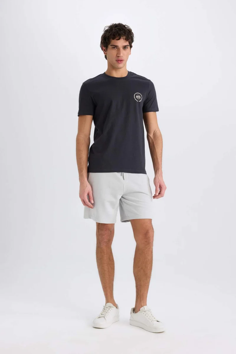 Defacto Regular Fit Straight Leg Basic Shorts