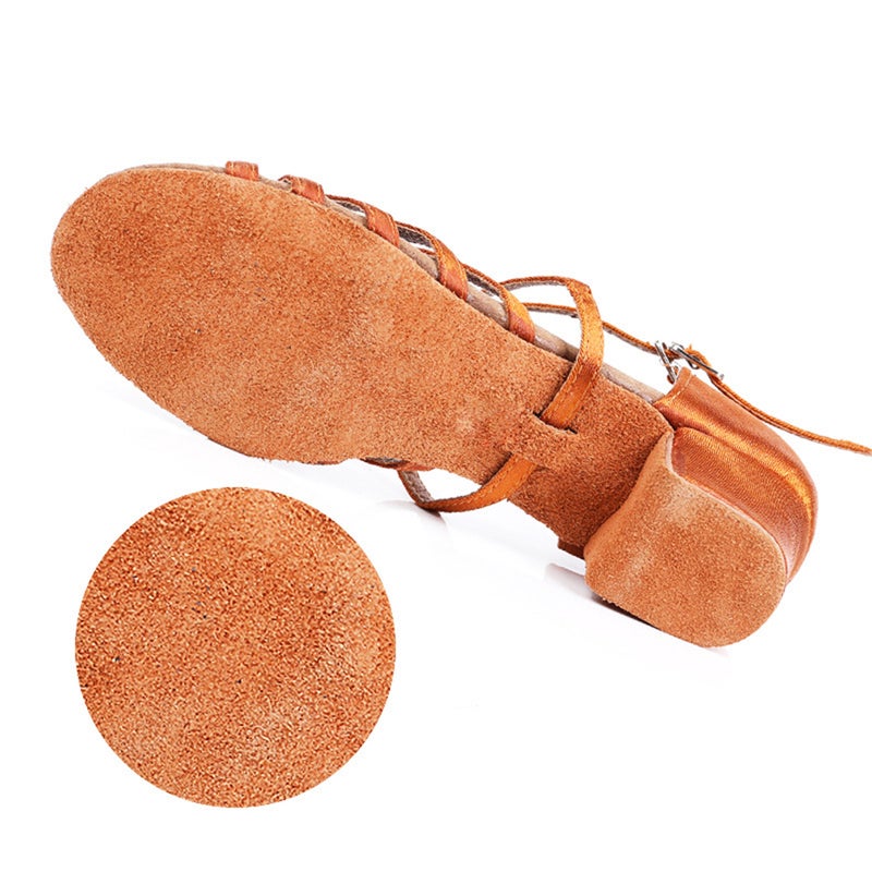 1 Pair of Low-heeled Shoes Strap Sole Latin Dancing Shoes for Girls - Size 37 - Image 5