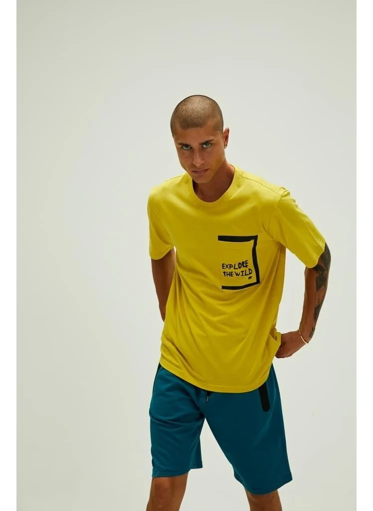 باد بير 22.01.07.044_Explore O Neck Oversized Printed Yellow Men's T-Shirt