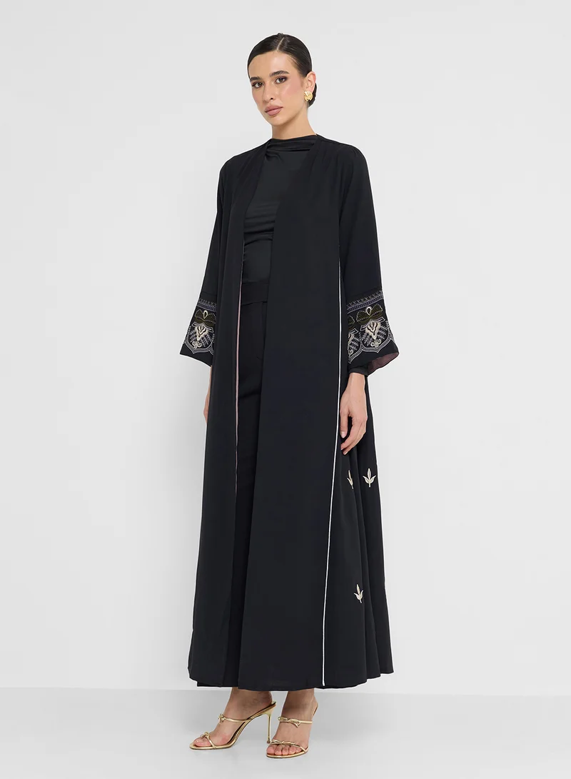 خزانة Abaya With Printed Sleeve