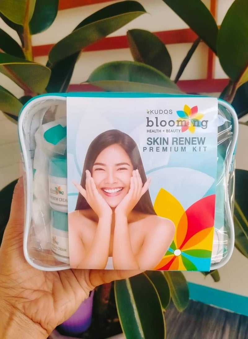 كودوس مجموعة مستحضرات كودوس بلومينج لتجديد البشرة والعناية بنضارتها