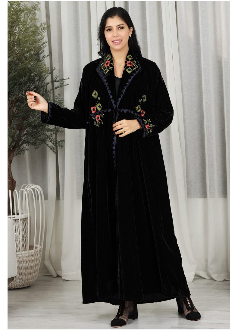 Black abaya with embroidery on the collar and sleeves - pzsku/Z262A36FD0216C7D88EA2Z/45/_/1707917124/d5e0e8a4-64c9-4e4e-b5ec-14c4199b4f66