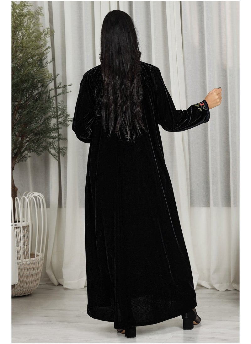 Black abaya with embroidery on the collar and sleeves - pzsku/Z262A36FD0216C7D88EA2Z/45/_/1707917126/9e708084-e0cd-4c17-886a-33287f953416