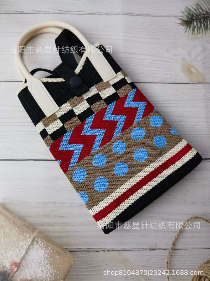 2025 Autumn New Style Girl'S Heart-Shaped Handbag For Carrying Mobile Phones, Knitted Crossbody Bag, Portable Textured Small Handbag - Image 1