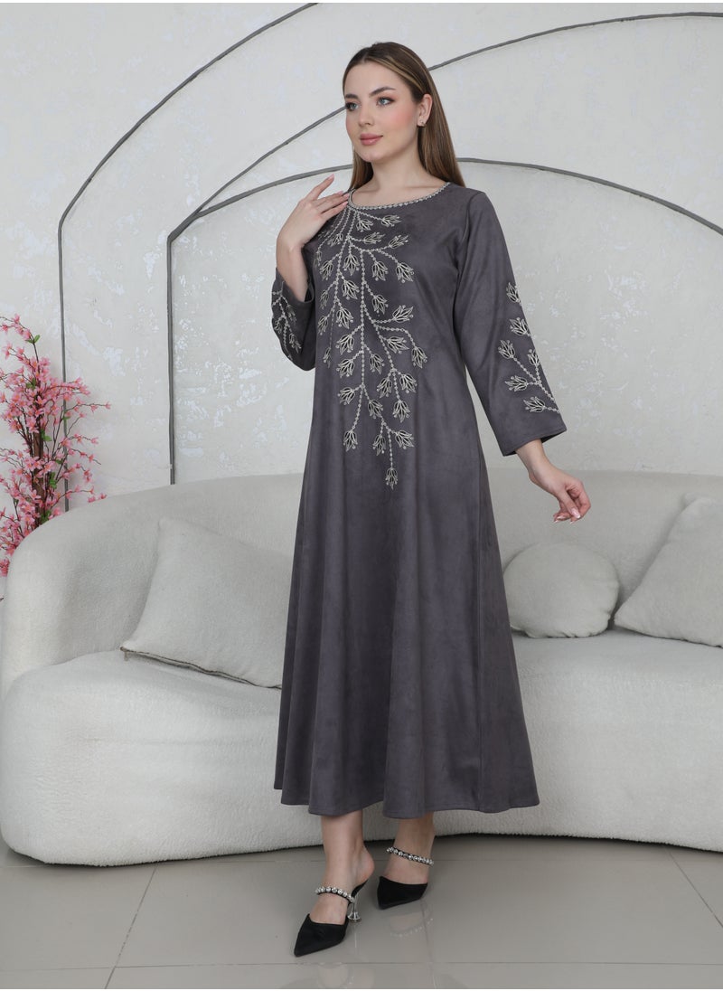 Bint Al Bilad Bint al Bilad Ready-to-Wear Winter Jalabiya - Elegant Makhmal Design | Comfortable Casual winter jalabiya for Daily Wear  - Image 2
