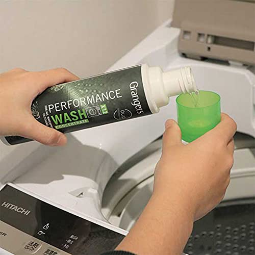 Grangers Performance Wash/Detergent for Outerwear and Performance Clothing (12 Washes), 10 oz - Image 2