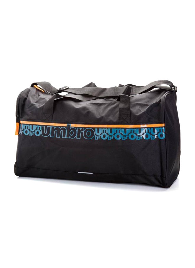 umbro - Spirito Locker Holdall Bag - Image 1
