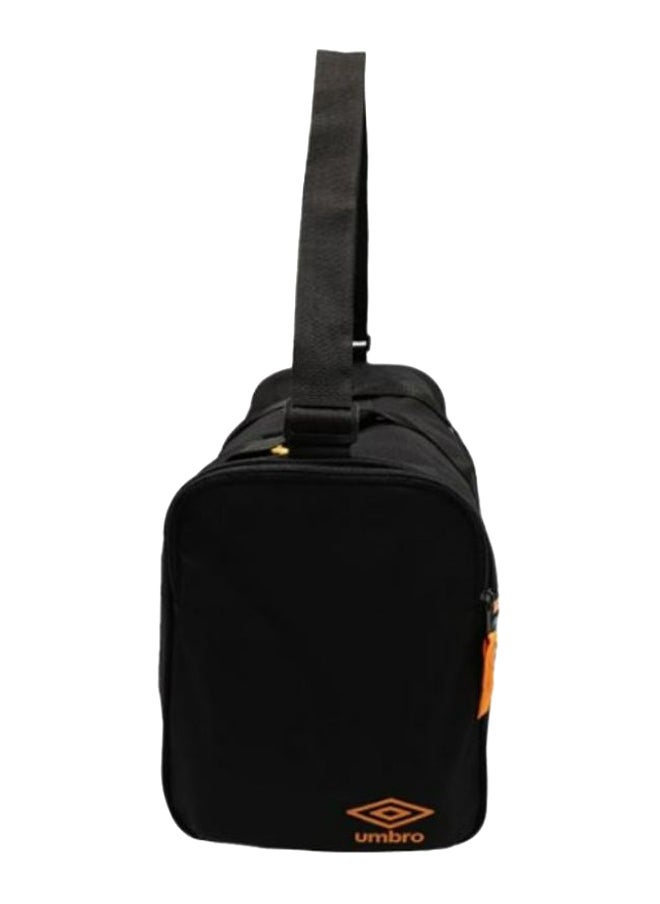 umbro - Spirito Locker Holdall Bag - Image 1