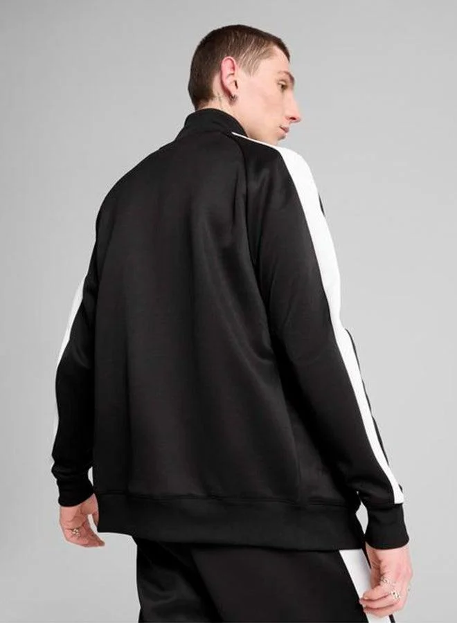 بوما جاكيت  دائمًا على المسار