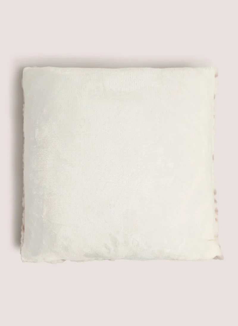 ماتلان وسادة فرو صناعي بنقشة النمر الثلجي كريمية