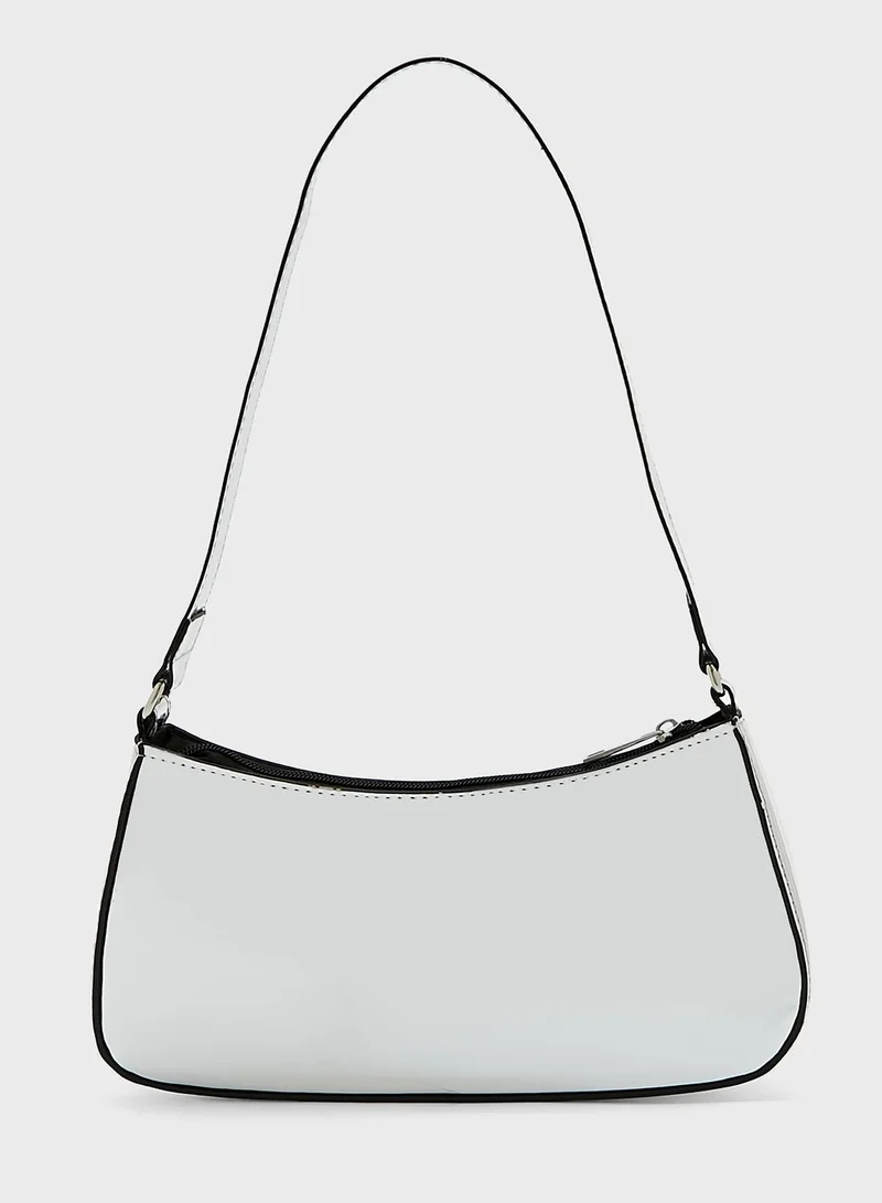 Ginger Shoulder Bag With Chain Detail
