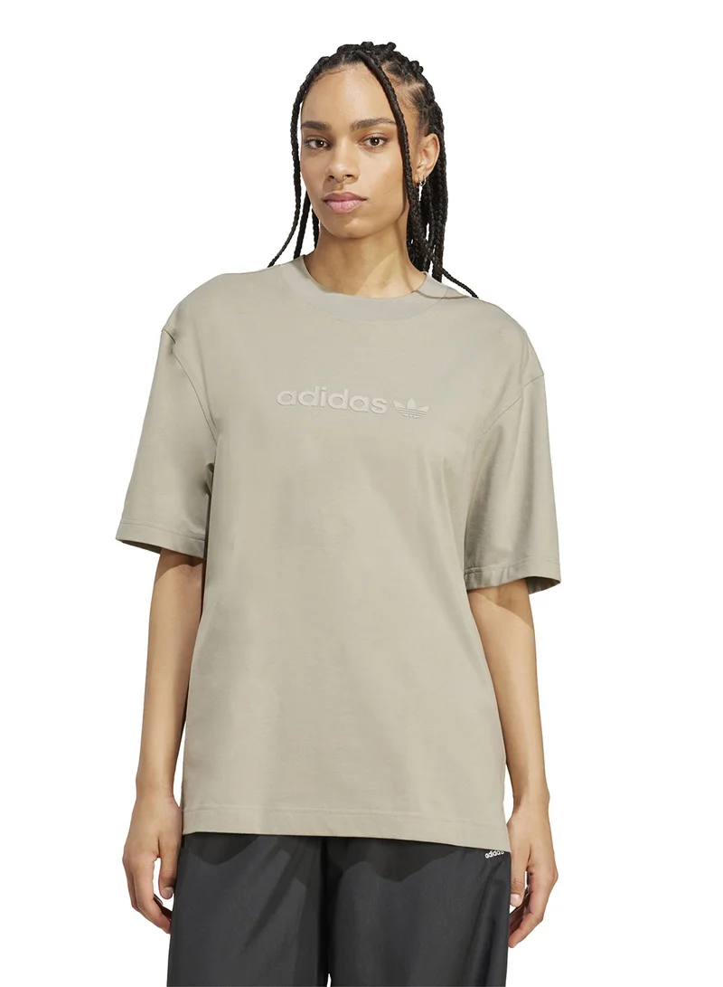 adidas Originals Essential Linear Oversized T-Shirt