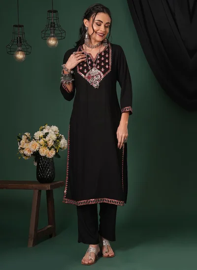 globus Globus Women Sequinned Embroidered Yoke Calf Length Straight Kurta & Pants Ethnic Set