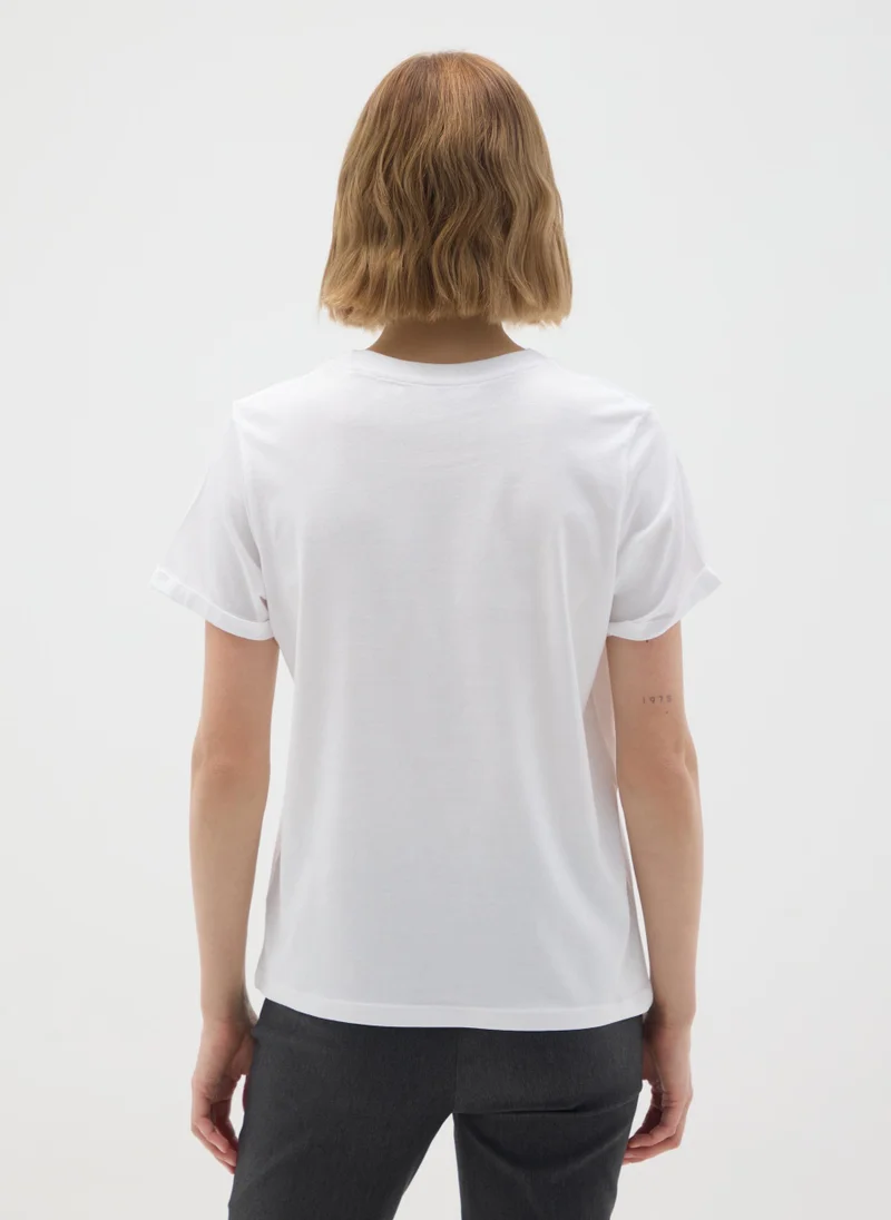 او في اس WHITE PURE COTTON REGULAR FIT T-SHIRT WITH FLORAL PRINT