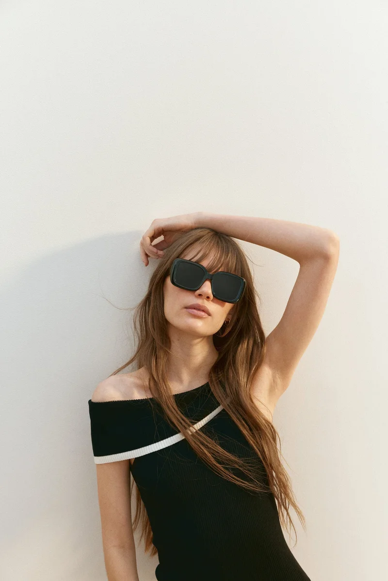 H&M Ribbed off-the-shoulder dress