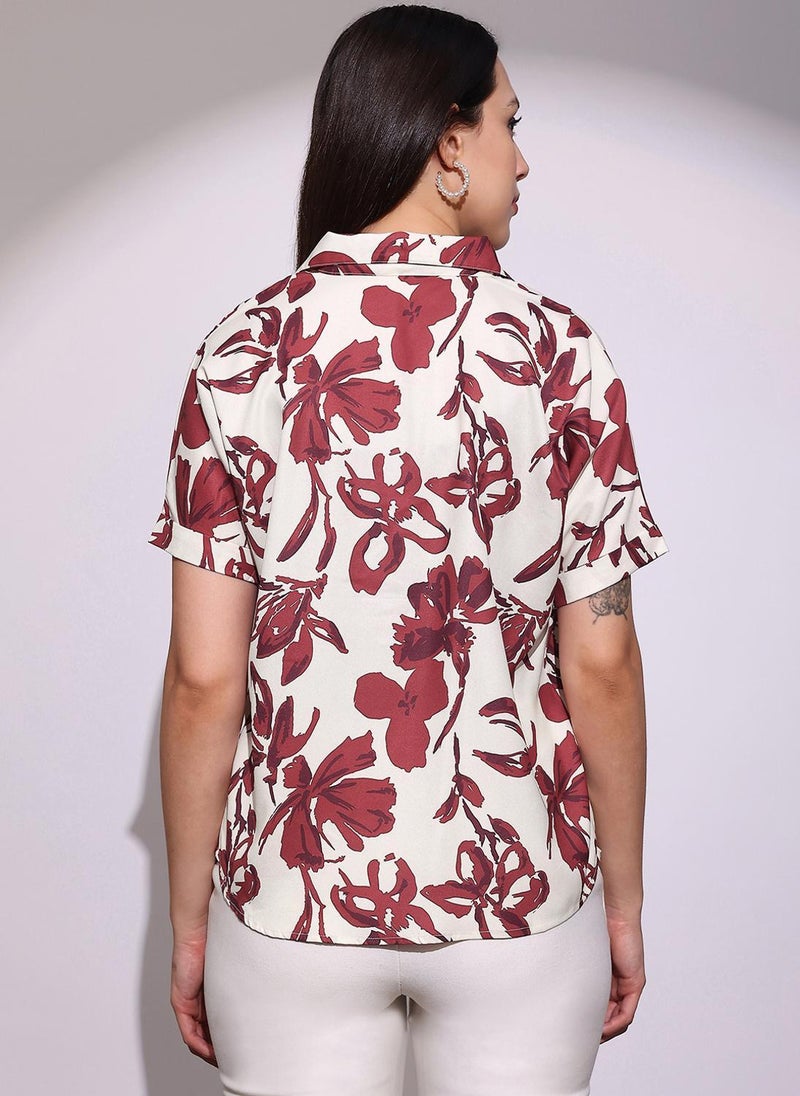 Globus Women's Red Casual Floral Top with V-Neck and Short Sleeves - Image 4