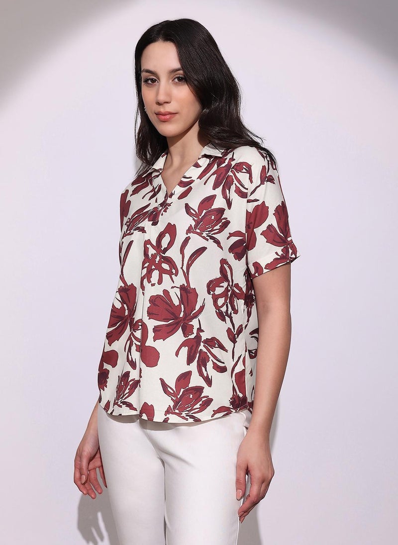 Globus Women's Red Casual Floral Top with V-Neck and Short Sleeves - Image 3