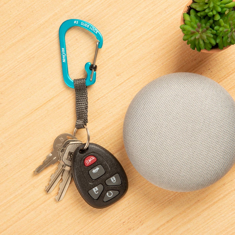 Nite Ize SlideLock Key Ring, Aluminum Locking Carabiner Key Chain with Webbing, Blue