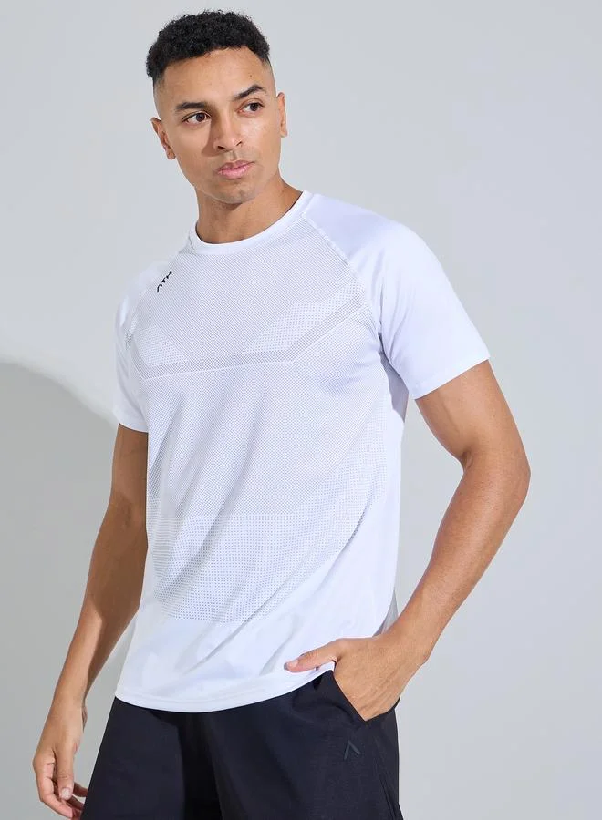 ستايلي اكتيف White Printed Short Sleeves Activewear T-Shirt
