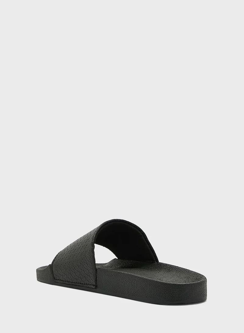 Seventy Five Casual Sandals
