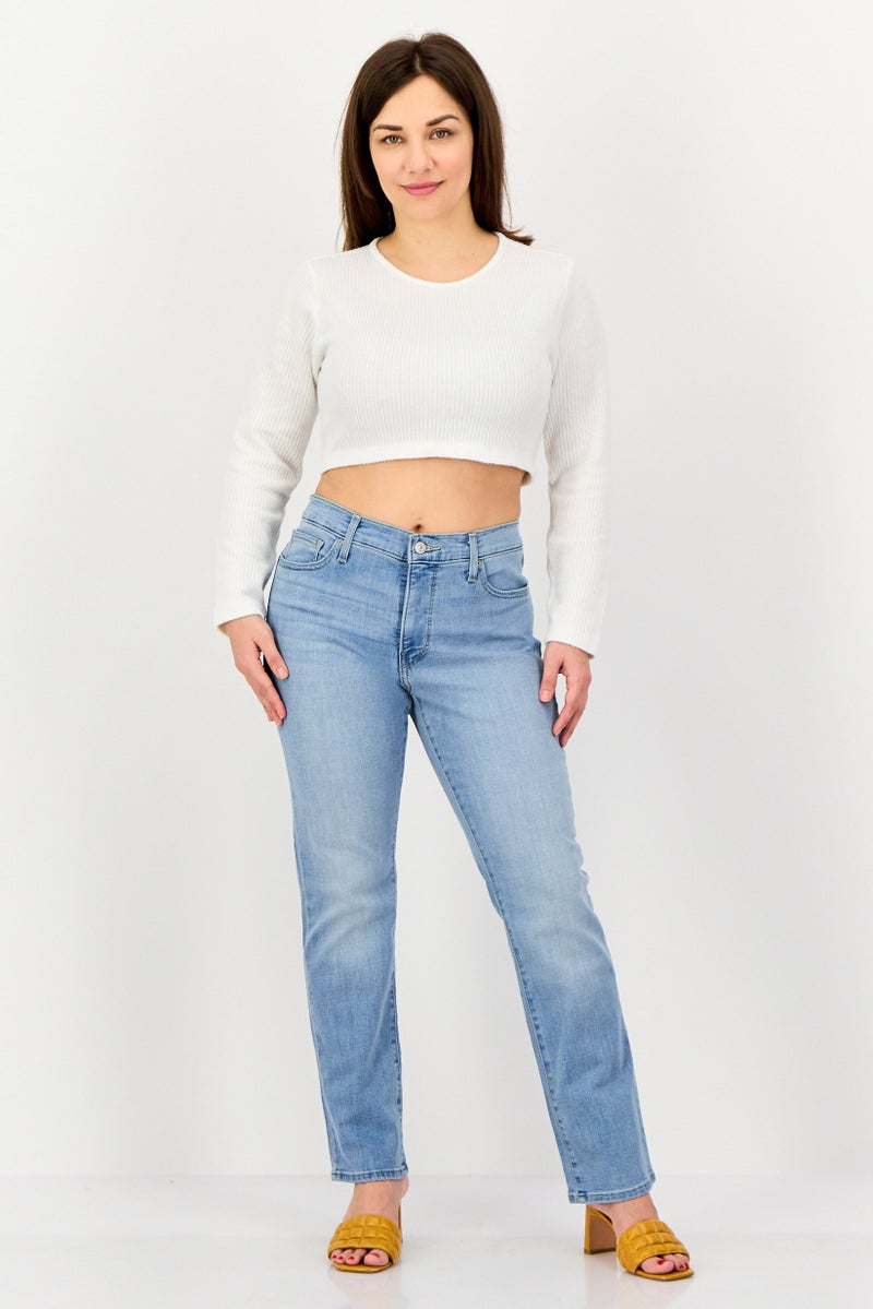 Levi's جينز دنيم ضيق قابل للتمدد للنساء 312، أزرق فاتح - Image 2