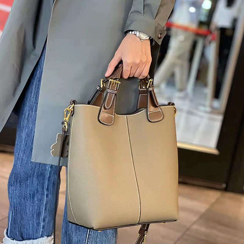 Genuine Leather Women'S Bag Bucket Bag 2023 New Fashion Crossbody Large Capacity Bag Fashionable Shoulder Tote Commuter Handbag - Image 2