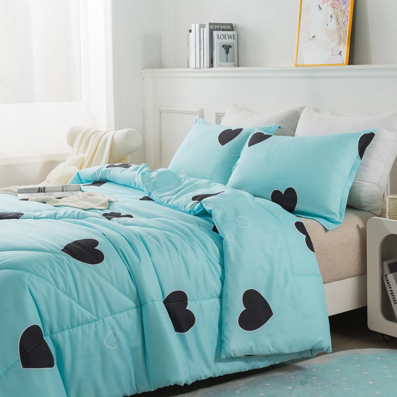 Caressma Love Pattern Girls Comforter Set Full Size, Sky Blue Cute Love Heart Print Comforter Bedding Set for All Seasons, Geometric Soft Microfiber 3 Pieces Comforter Set with Pillowcases - Image 5