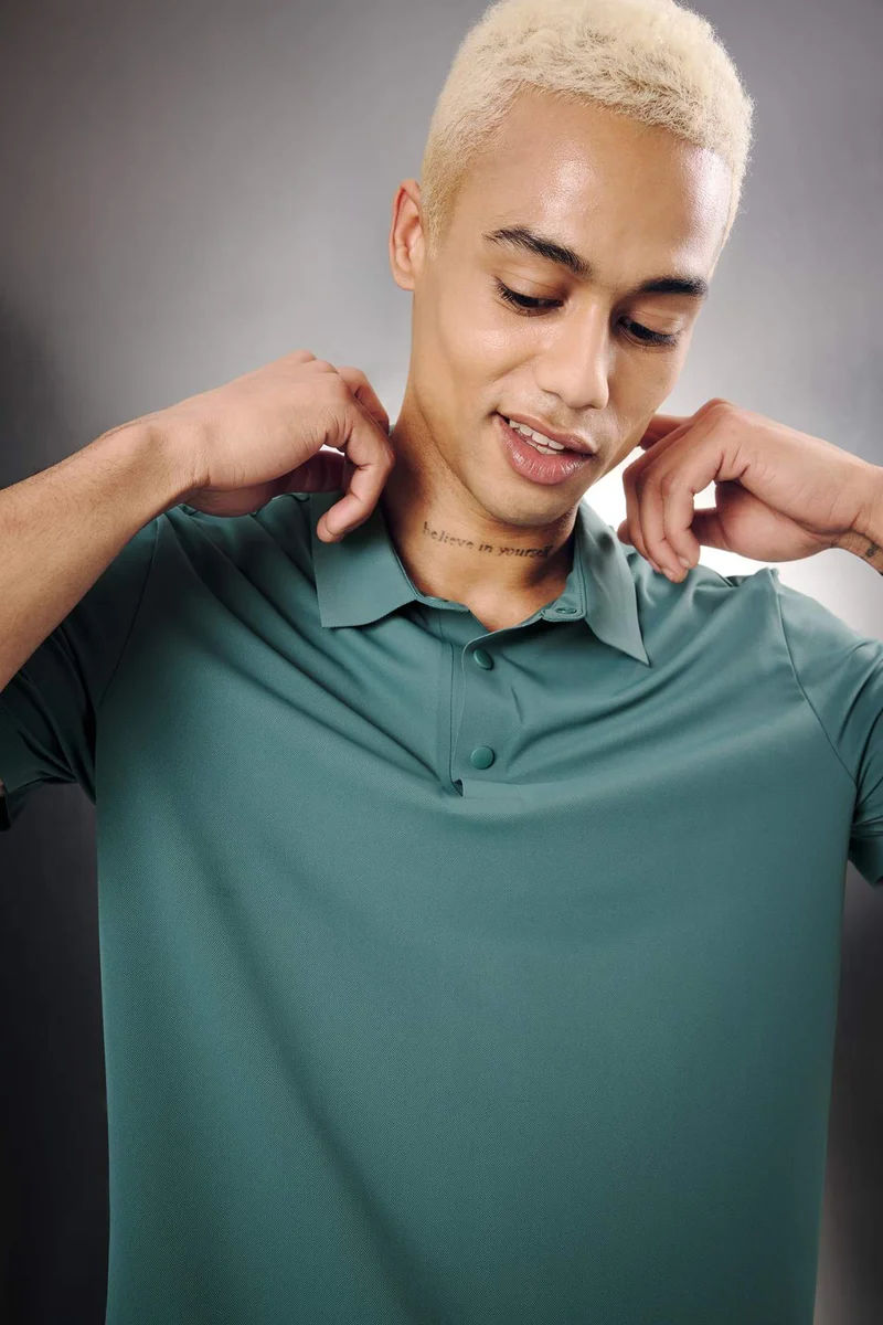 ديفاكتو Slim Fit Short Sleeve Polo T-Shirt