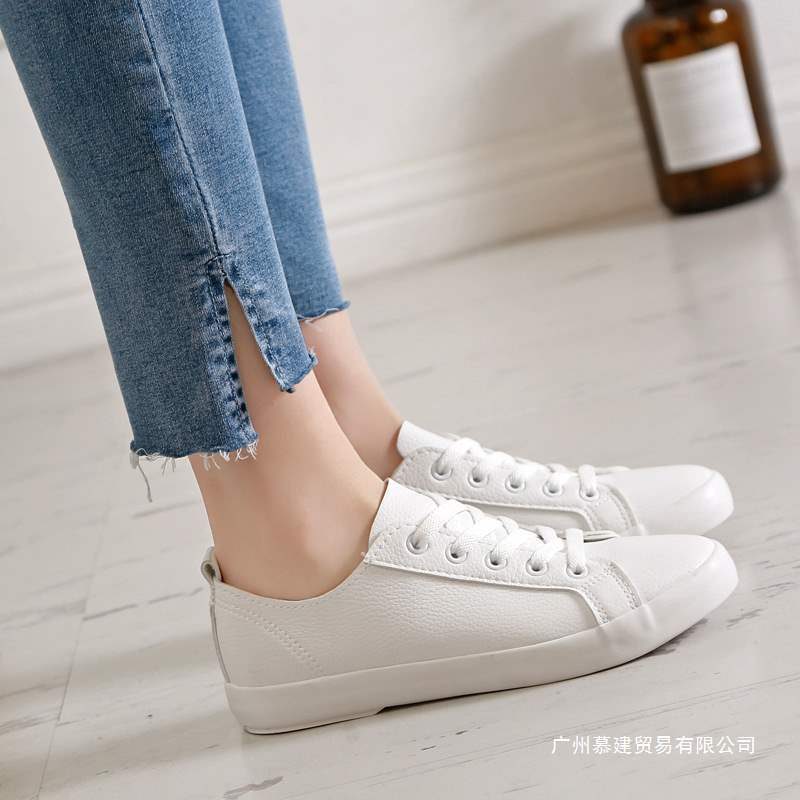 Gold Buckle White Shoes Thin Sole 2025 Korean Style Versatile Basic Leather White Shoes Student Flats Shoes Casual Shoes Trendy - Image 1