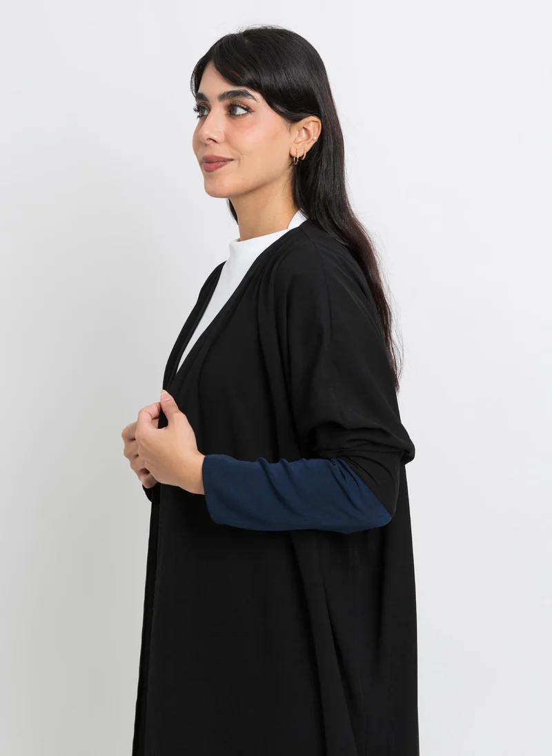 Kaafmeem Black on Navy Half Bisht Abaya