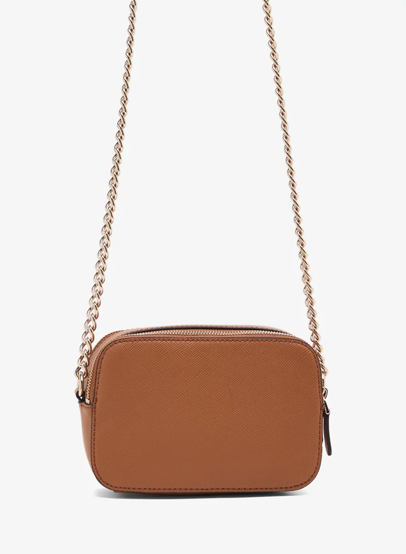 جس نويل  كروس بودي كاميرا