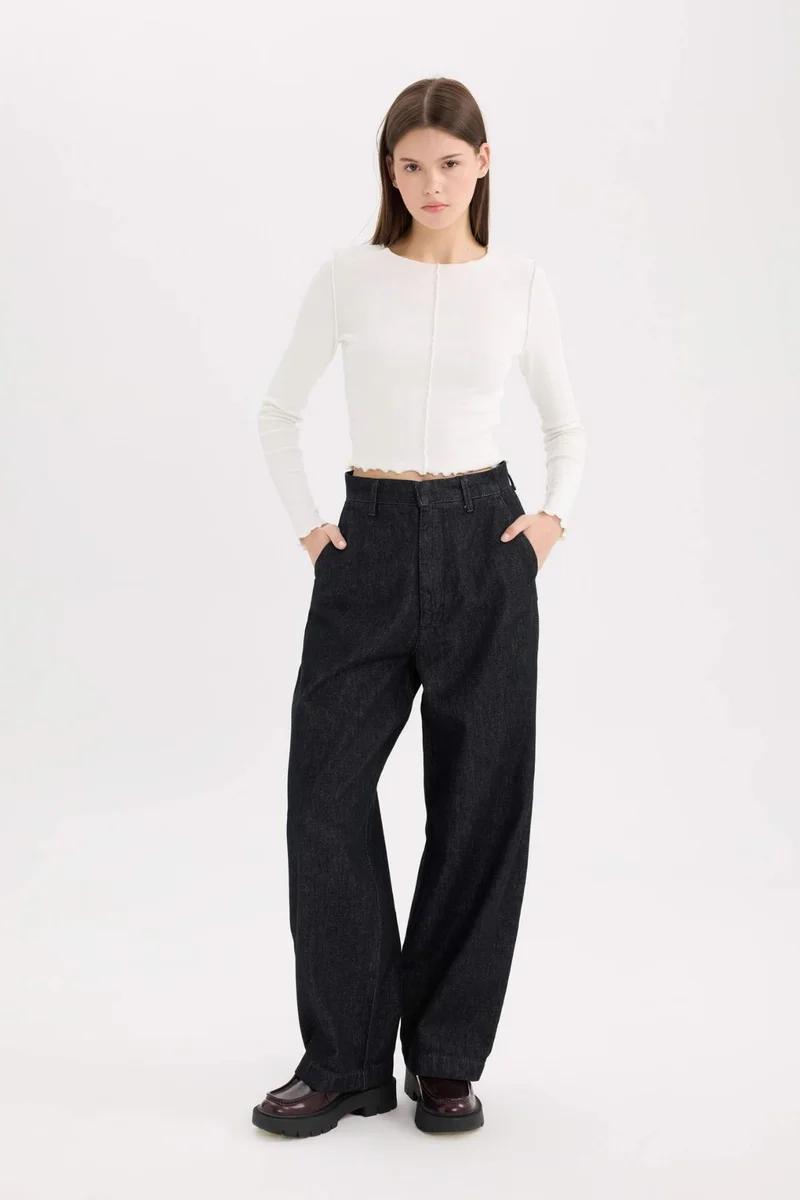 ديفاكتو Baggy Fit High Waist Long Jeans