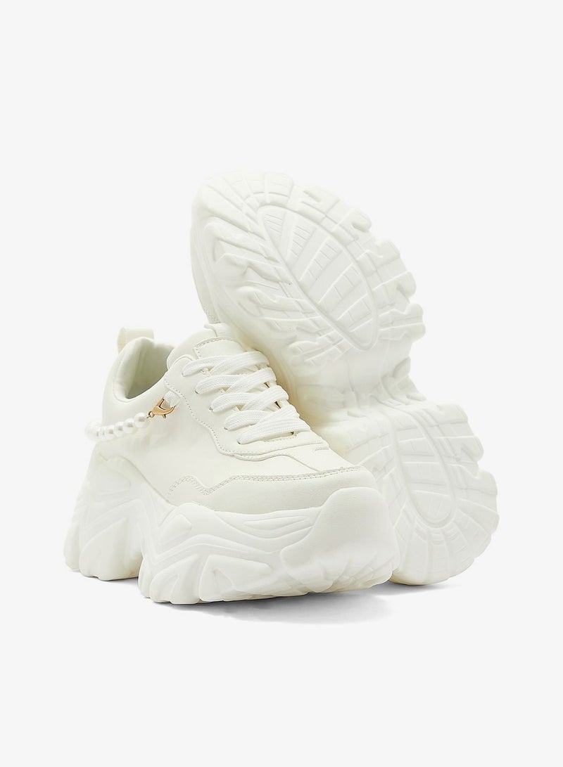 جينجر حذاء سنيكرز مزين باللؤلؤ - Image 4