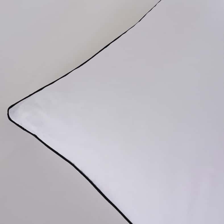 Pan Home وسادة جسم 45x137 سم - بيضاء - Image 2