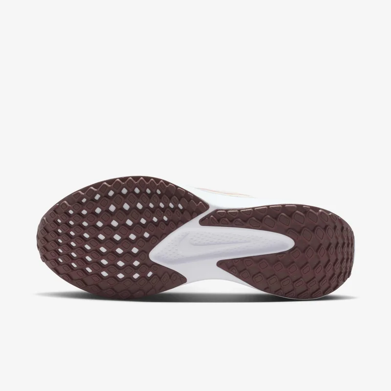 Nike Women's Quest 6 Road Running Shoes