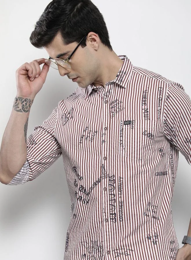 شركة المرآب الهندية Men Regular Fit Striped Full Sleeves Spread Collar Casual Shirt
