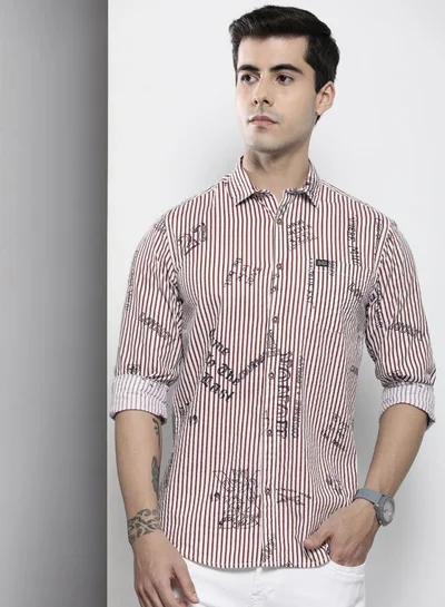 شركة المرآب الهندية Men Regular Fit Striped Full Sleeves Spread Collar Casual Shirt