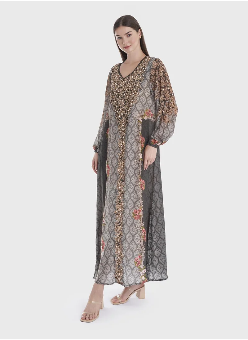 كشخة Ogee and Floral Digital Print Jalabiya with Hand work and Stone Work