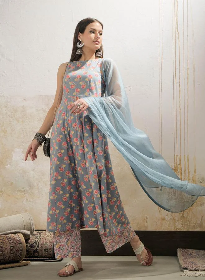 SASSAFRAS SASSAFRAS Grey Floral Sleeveless Kurta with Pencil Pants and Dupatta Set