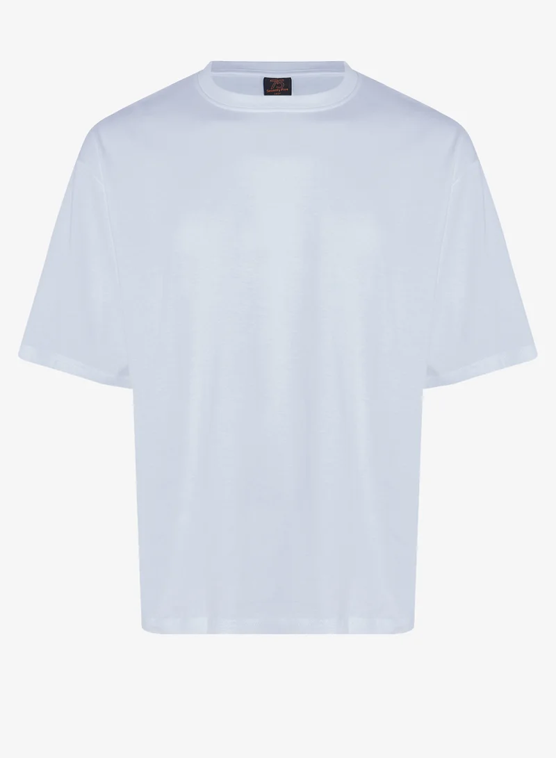 سفنتي فايف بيسيكس عبوة من  تي شيرت بقصة عادية