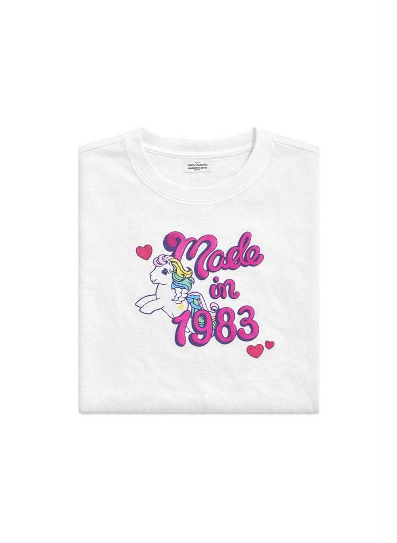 جينيفر تيشيرت غرافيك ماي ليتل بوني بتصميم "ريترو بيغاسيستر منذ 1983" - Image 3