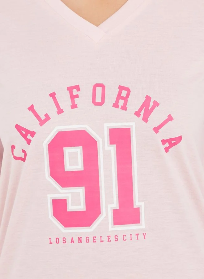 Styli V Neck 91 Graphic Print T-Shirt & Cuffed Pyjama Set