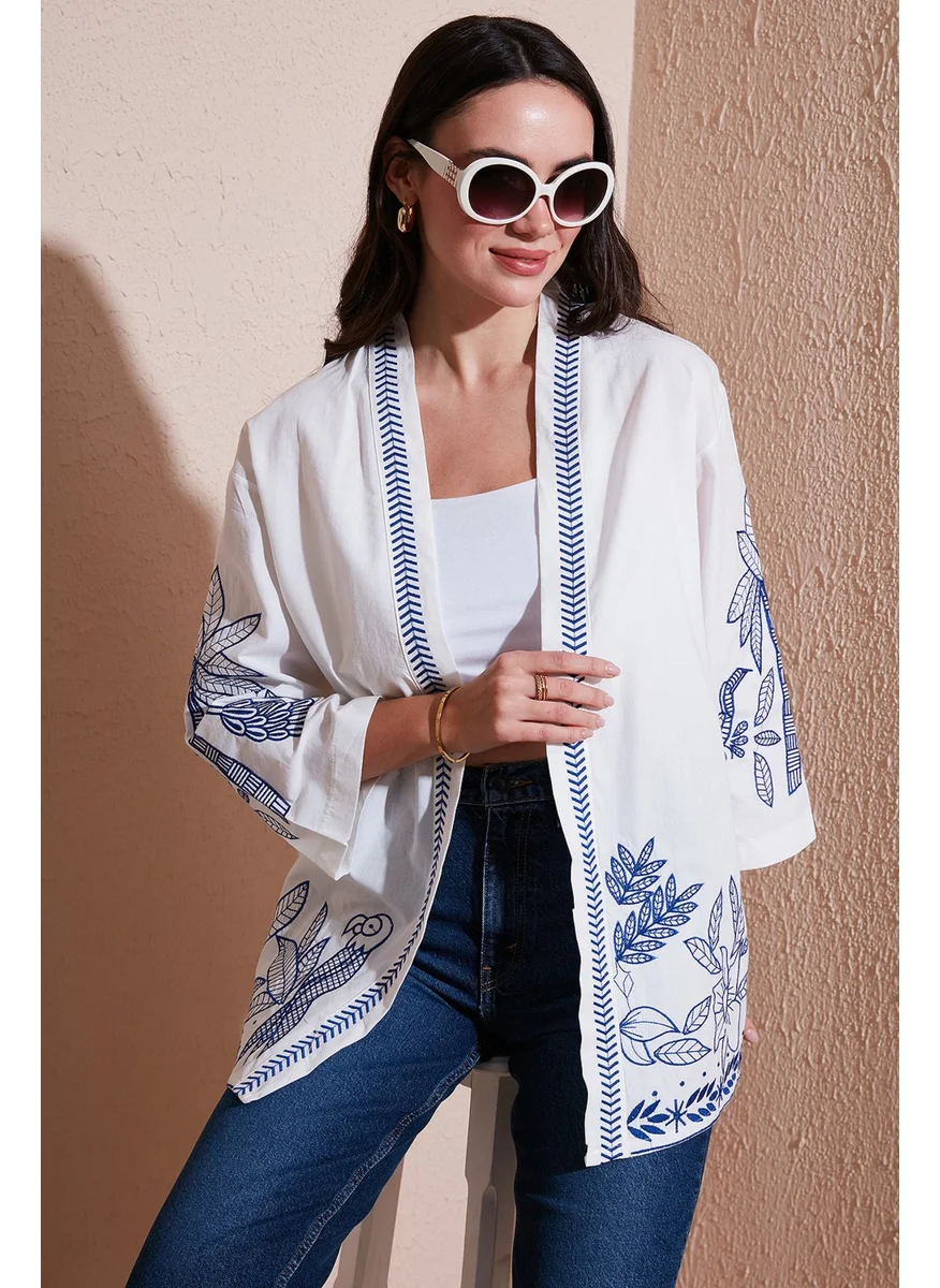 Lela Embroidered Cotton Oversize Fit Three Quarter Sleeve Kimono Women's Kimono 676302