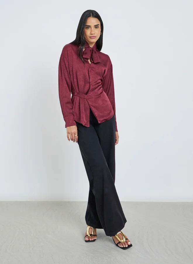 Styli Styli Burgundy Tie-Neck Buttoned Blouse