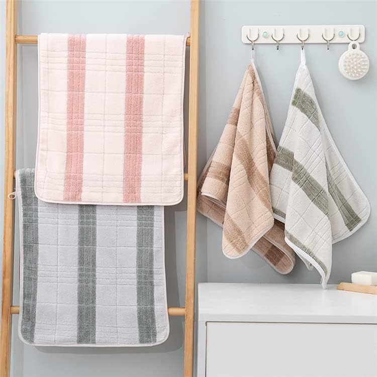 Outlay Home Microfiber 450 GSM High Absorbent & Quick Dry Bath Towel for Beach, Pool, Travel, Spa, Yoga and Shower - 70 x 140 cm - 1 Piece, Grey - Image 2