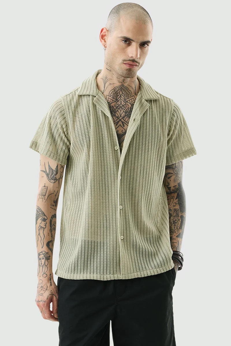 سنيتش قميص كروشيه أخضر فاتح بقصة صندوقية وملمس