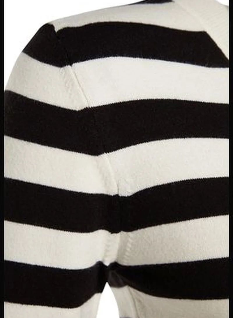 trendyol Ecru Premium Yarn / Special Yarn Knitwear Sweater TWOAW24KZ00132