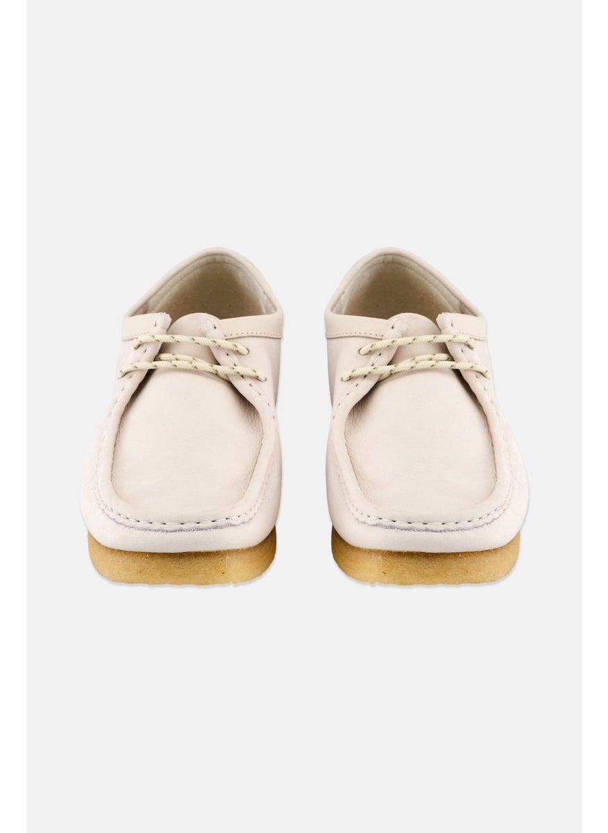 clarks Men Standard Fit Wallebee Casual Shoes, Off White  - Image 4