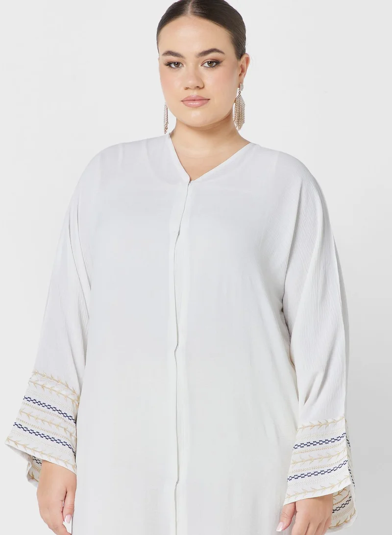 Khizana Plus size embroidered open front abaya with sheila